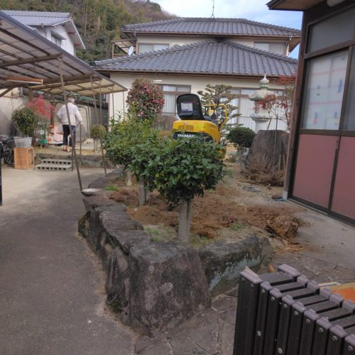 H邸駐車場拡張工事_施工途中_01