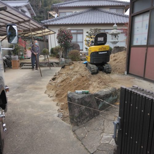 H邸駐車場拡張工事_施工途中_06