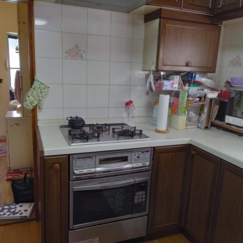 I邸_システムキッチン_施工前02