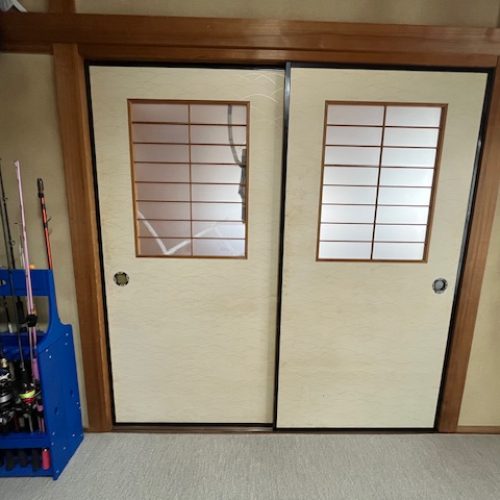 O邸襖ガラス前１