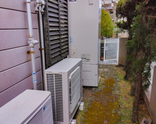 T邸_エコキュート設置工事_施工後_01