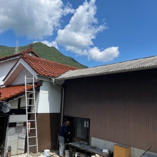 高村納屋屋根７前