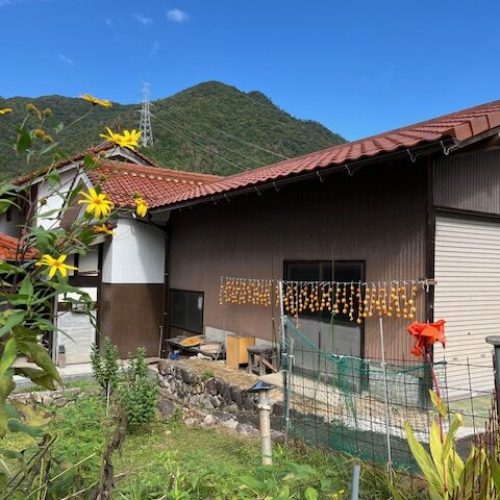 高村納屋屋根７完